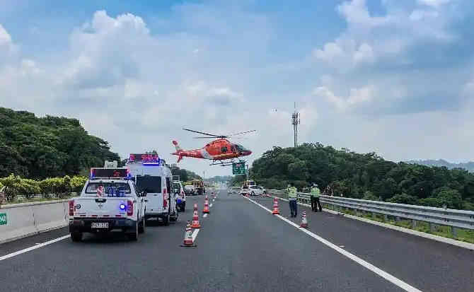 楚雄彝族自治州高速公路汽车救援案例